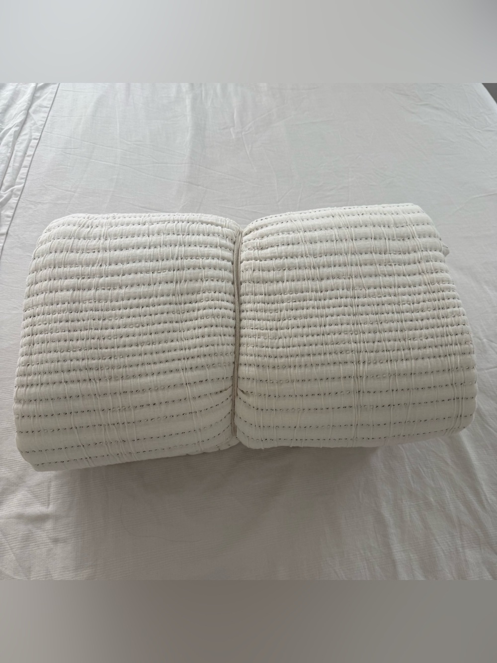 New Quince Organic Cotton Channel Stitch Coverlet Set King/CalKing Undyed $174 - Picture 8 of 9
